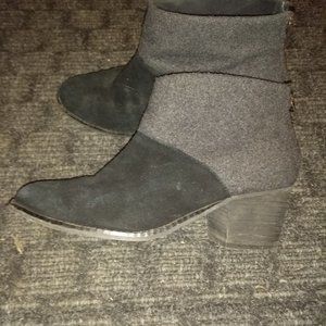 TOMS Leila Black Suede & Gray Wool Ankle Booties-Sz 7